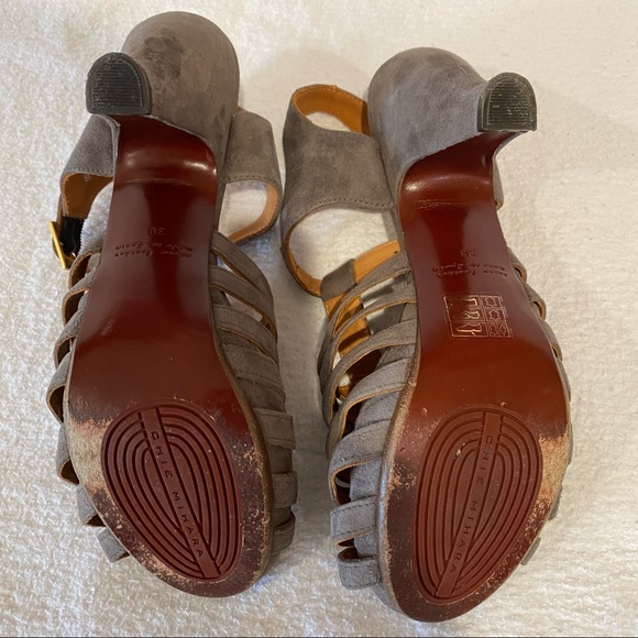 Chie Mihara strappy platform sandals in taupe. Sz 38. - Picture 6 of 9